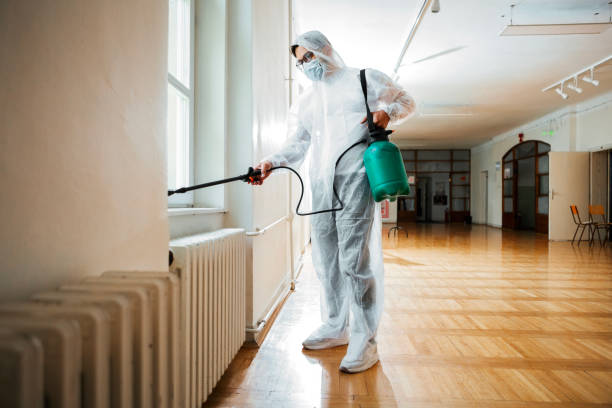 Best Pest Prevention Services  in Clearwater, KS